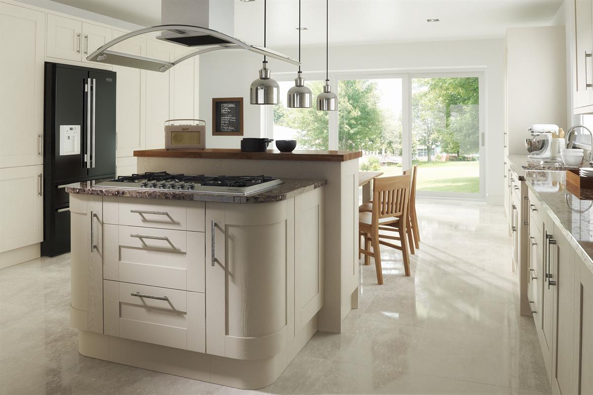 Quadro Alabaster Kitchen