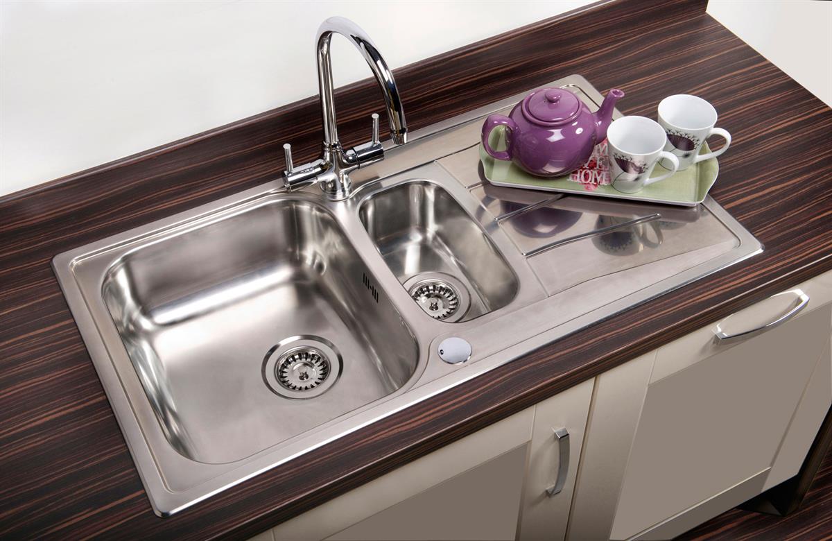 Diplomat Sink with half bowl